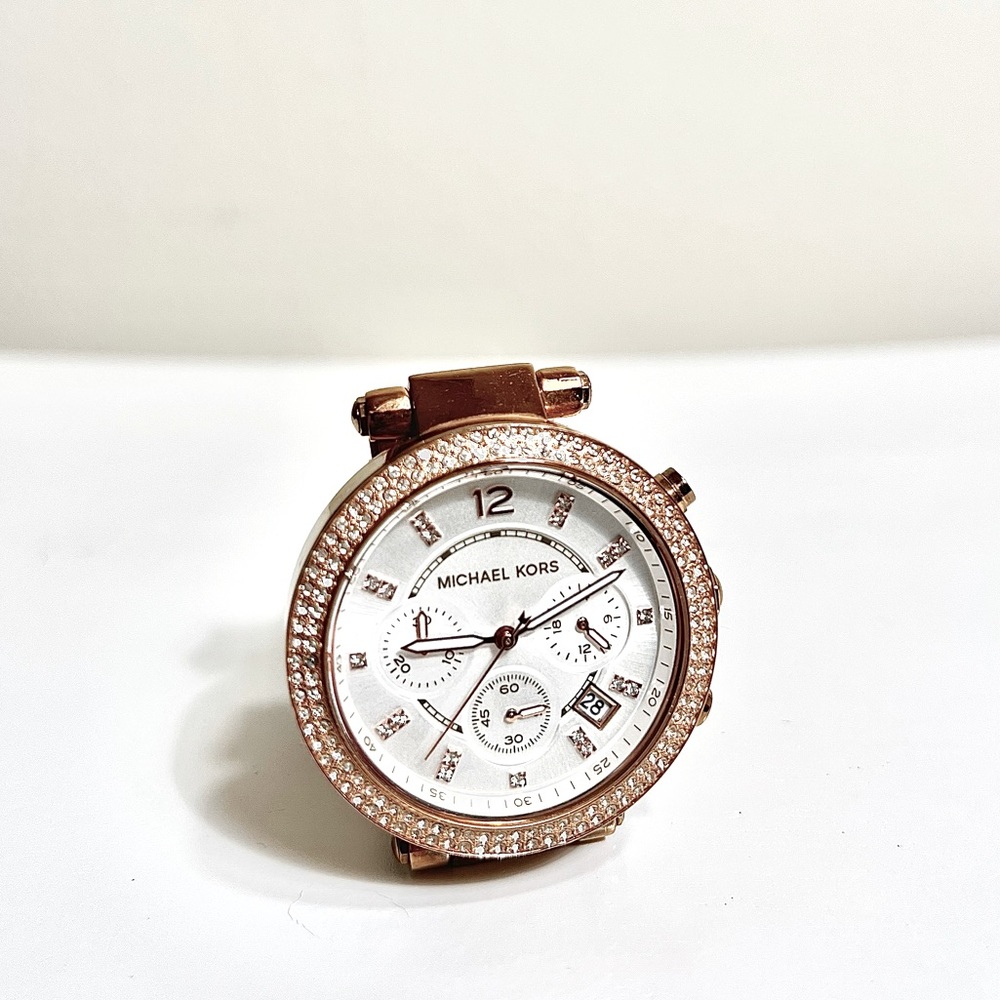 ✨MICHAEL KORS Rose Gold Watch✨